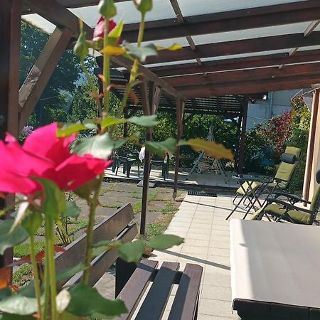 Apartman Alena Karlovy Vary Esterno foto