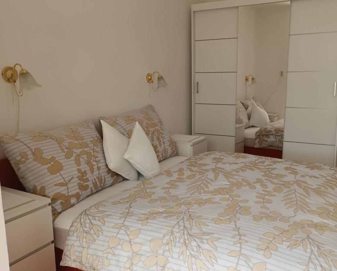 Apartman Alena Karlovy Vary Esterno foto